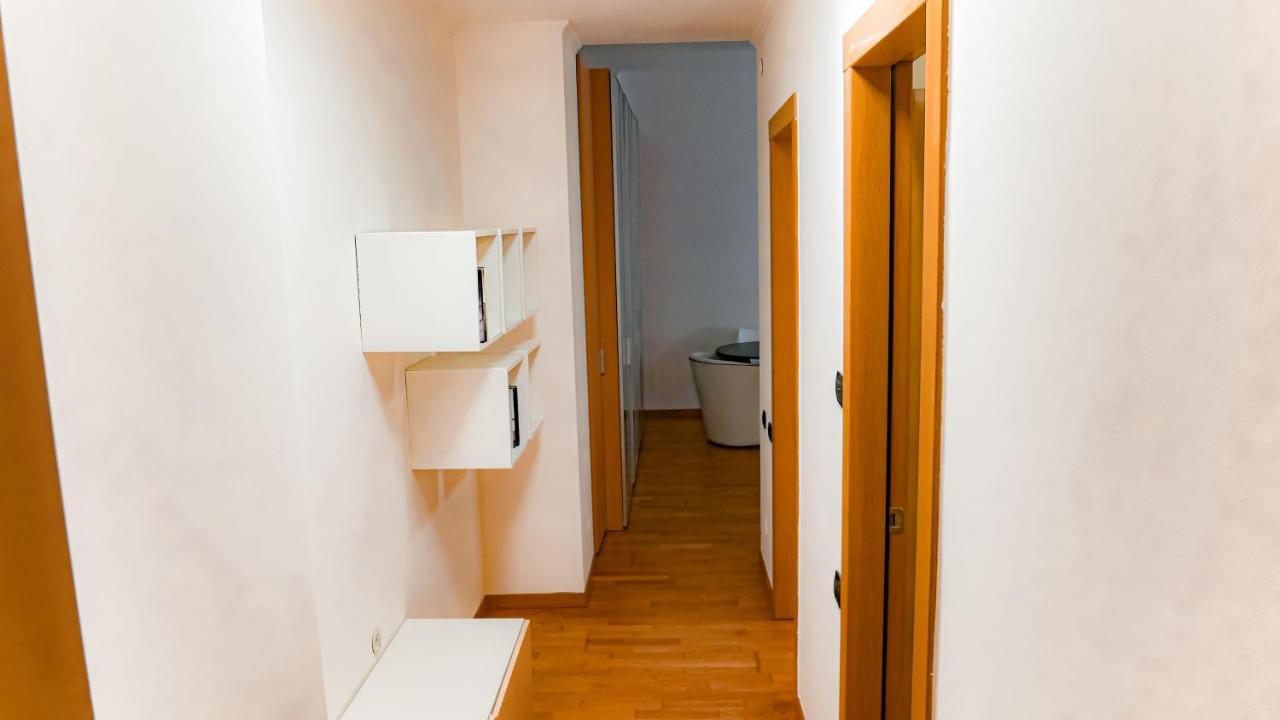 Appartement Domusmi Emanuele Filiberto-4 à Milan Extérieur photo